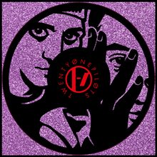 Load image into Gallery viewer, glitter-purple