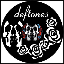 Load image into Gallery viewer, Deftones Skull vinyl art